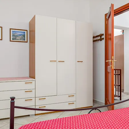 Holiday home Piano Terra Lu Carrulu San Teodoro (Sardinia)