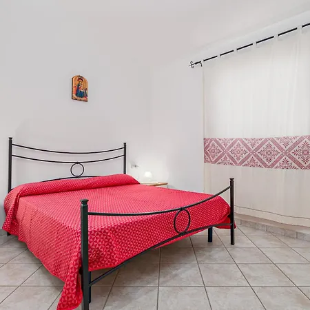 Holiday home Piano Terra Lu Carrulu *